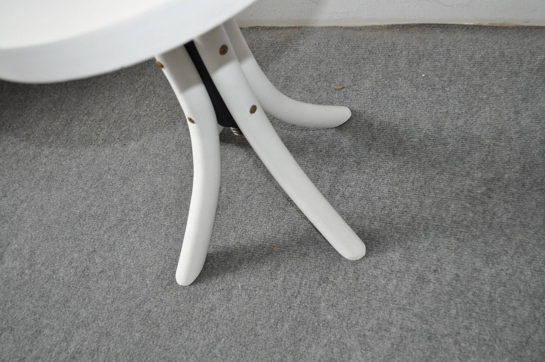 Vintage piano stool in painted white and black wood, round seat, 1940s.