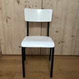 Chaise d'écolier