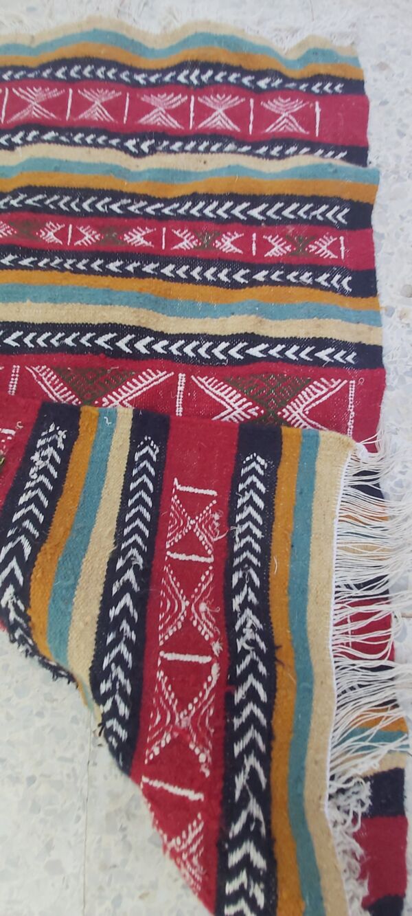 Kilim berbère fait main 105×55cm