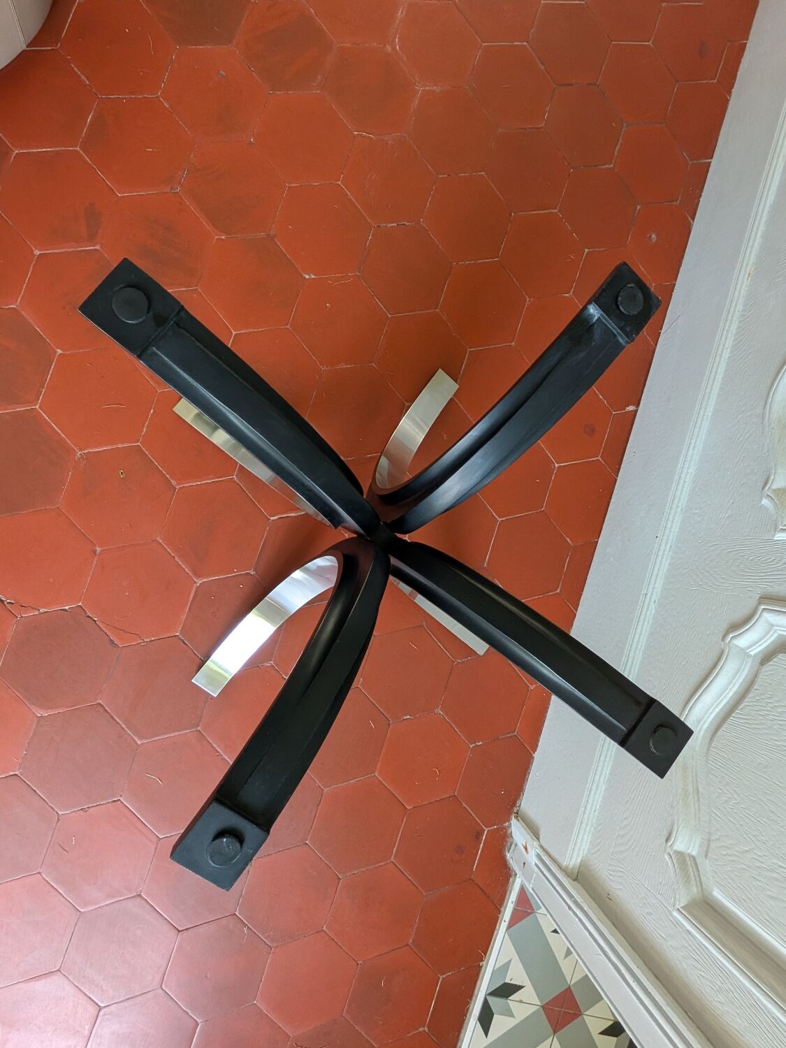 Dining table Osvaldo Borsani Tecno 1970s