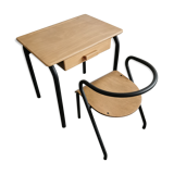 Desk set and school chair