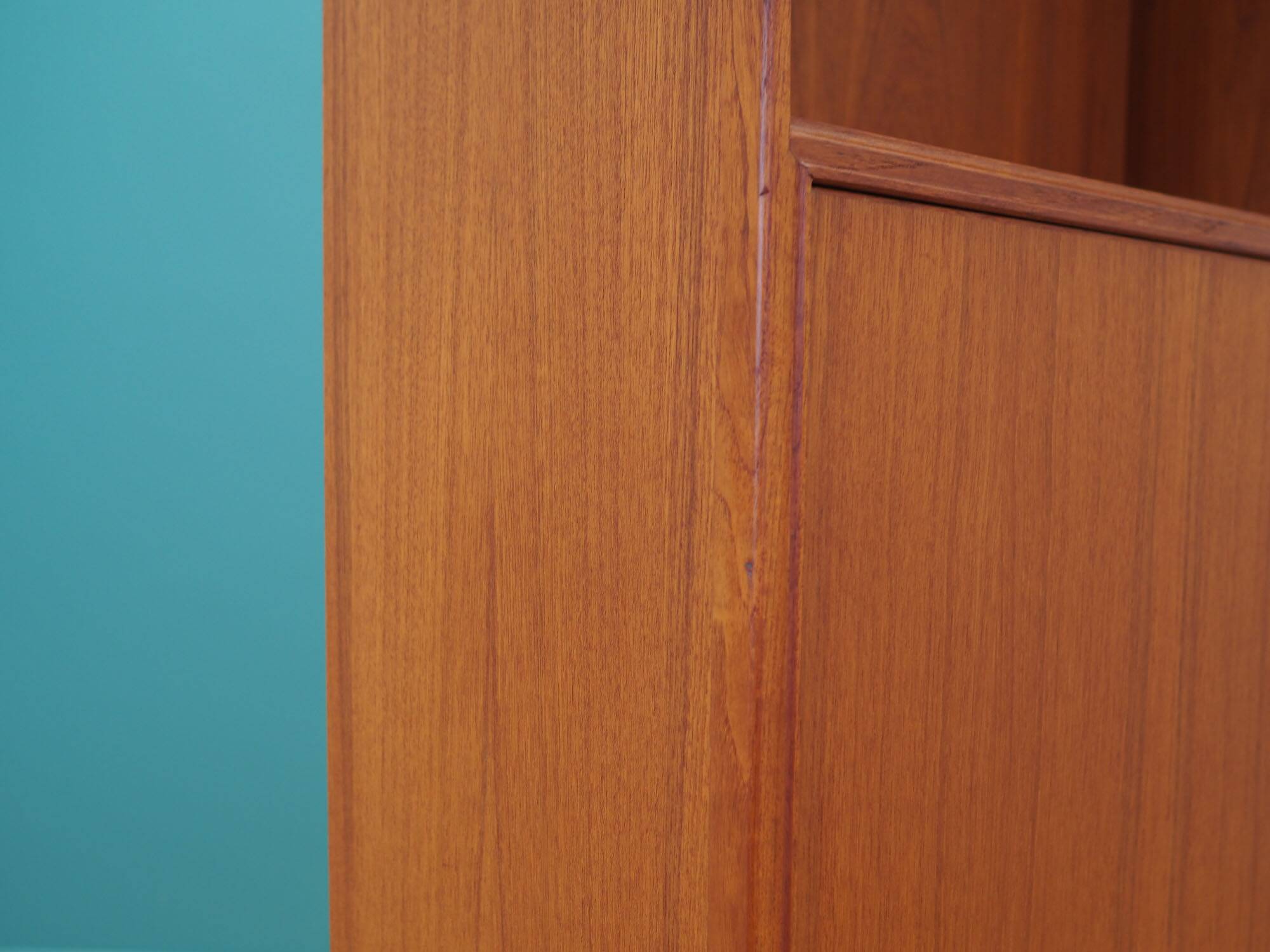 Teak bookcase, Scandinavian design, 1960s, designer: Bertil Fridhagen, prod