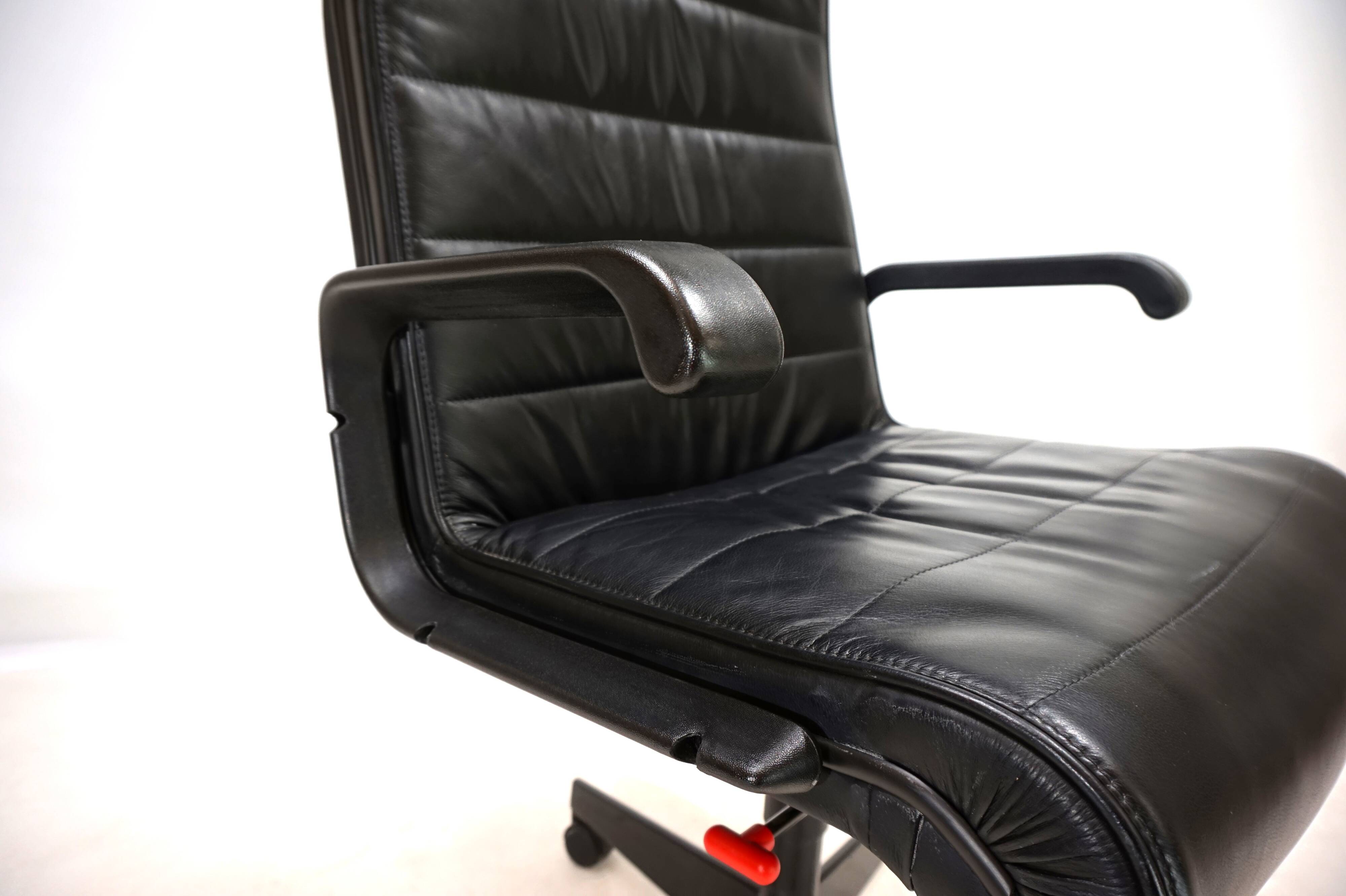 Knoll International office chair by Richard Sapper, 1980