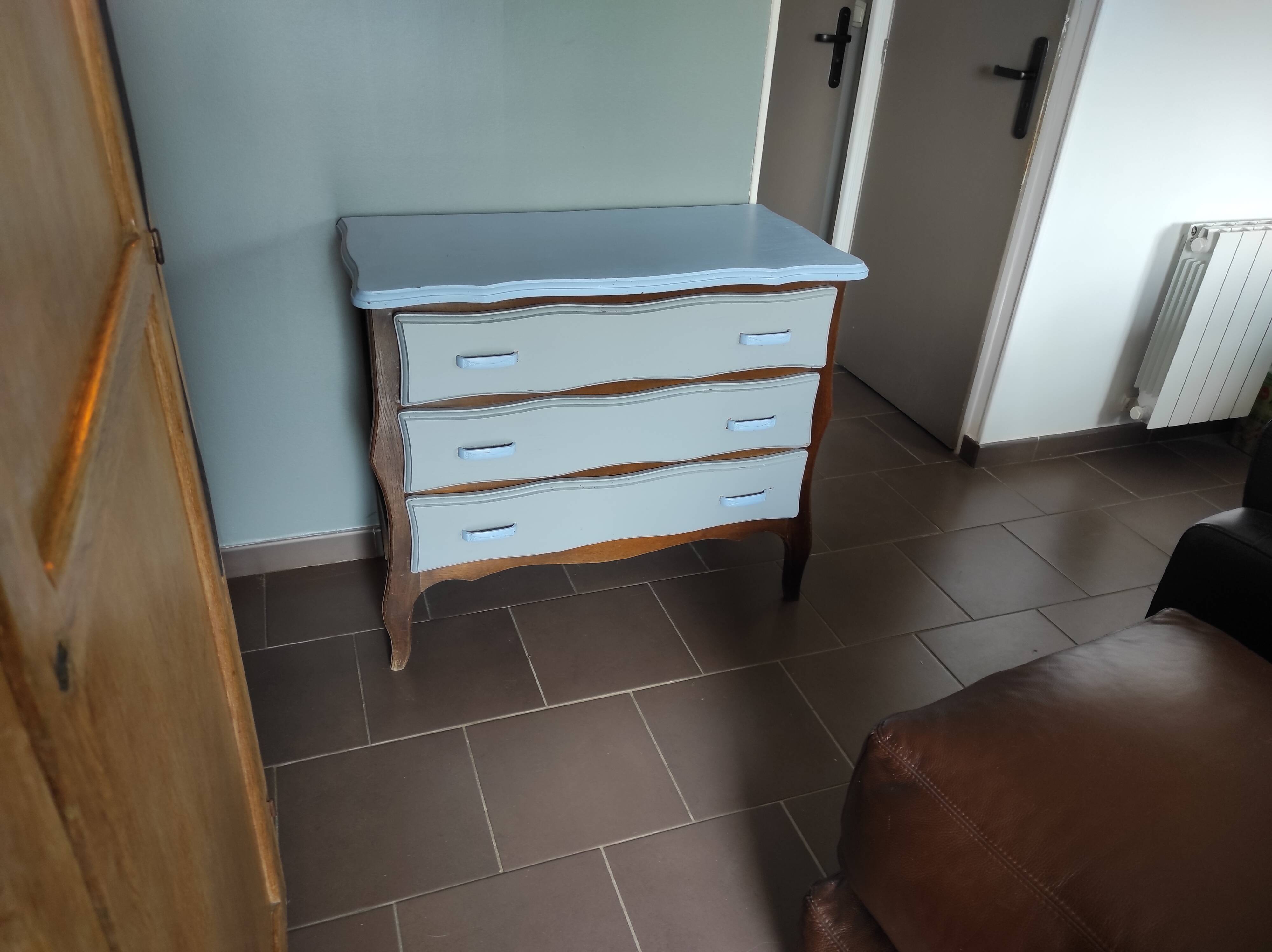 Dresser 3 drawers 1970