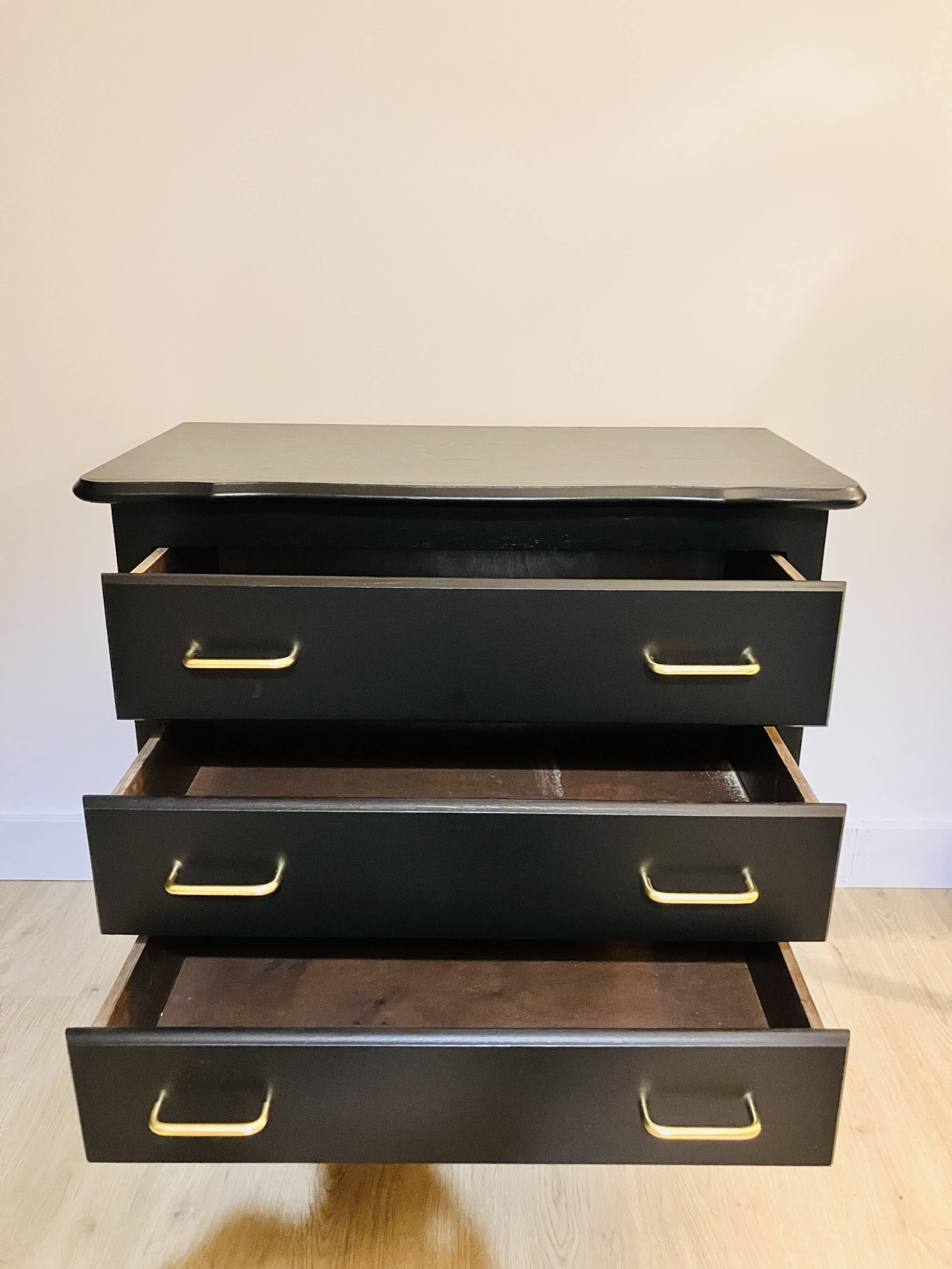 Satin black wooden chest of drawers