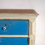 Commode ancienne peinte en pin – Europe centrale, vers 1890