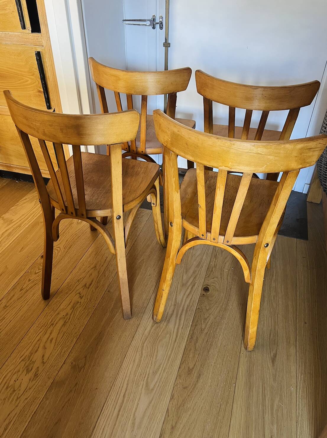 4 chaises bistrot vintage