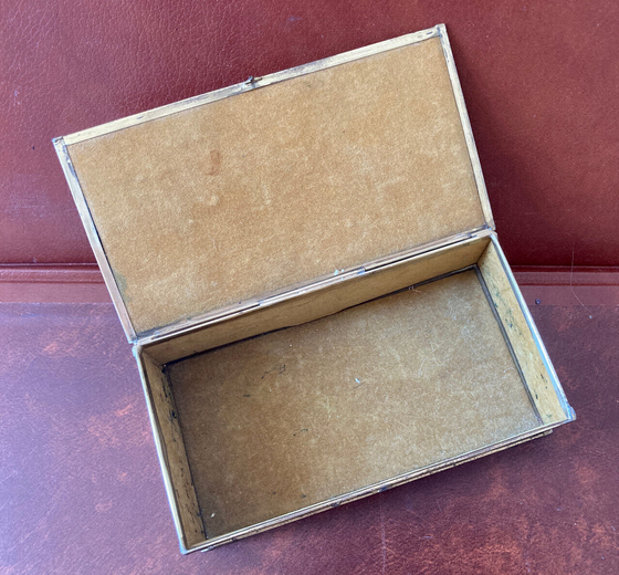 Rectangular mother-of-pearl box
