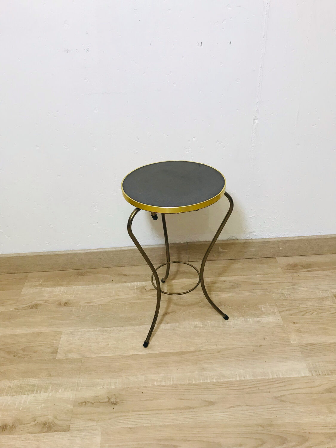 Fifth wheel plant holder 60'