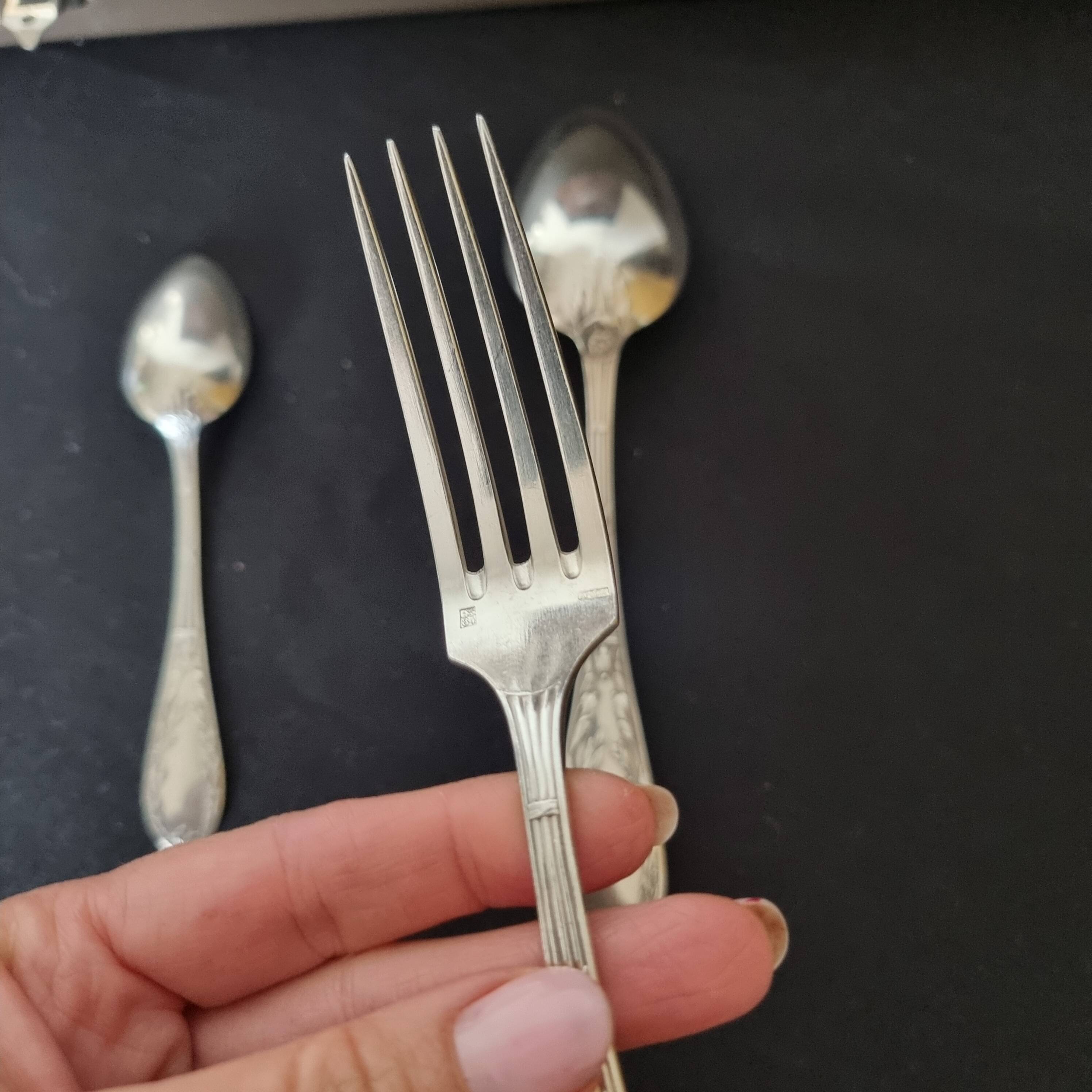Médard Orfèvres Orfèvres vintage exclusif, 37 pièces, en métal argenté, sty