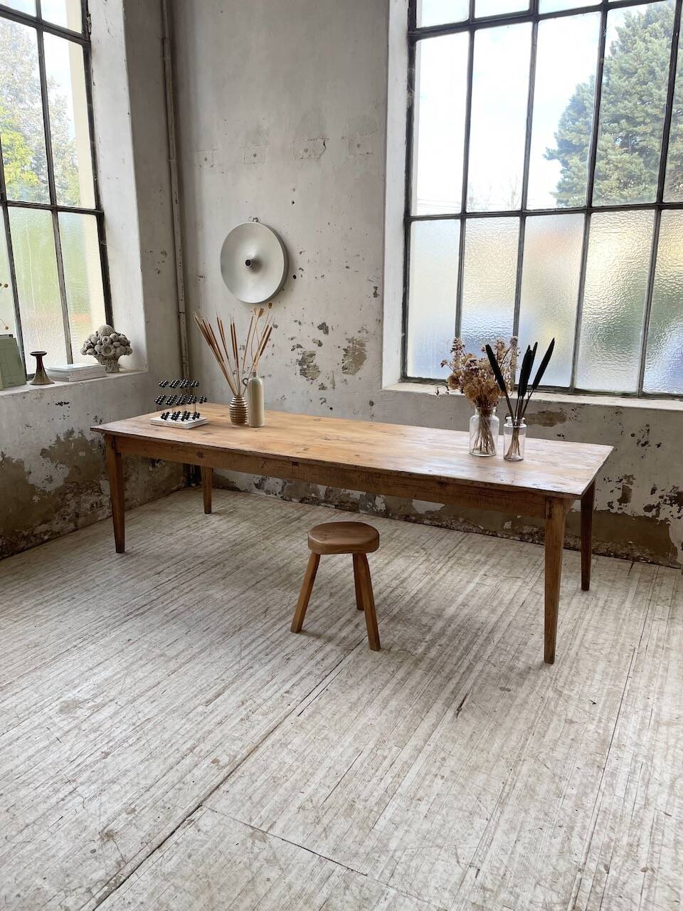Farmhouse table with spindle legs in oak and pine, 2.5m