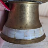 Brass and mother-of-pearl soap holder