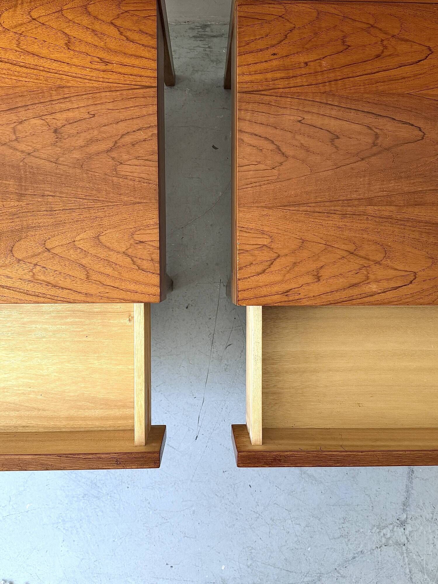 Modernist pair / Scandinavian wooden bedside tables, 1970 design.