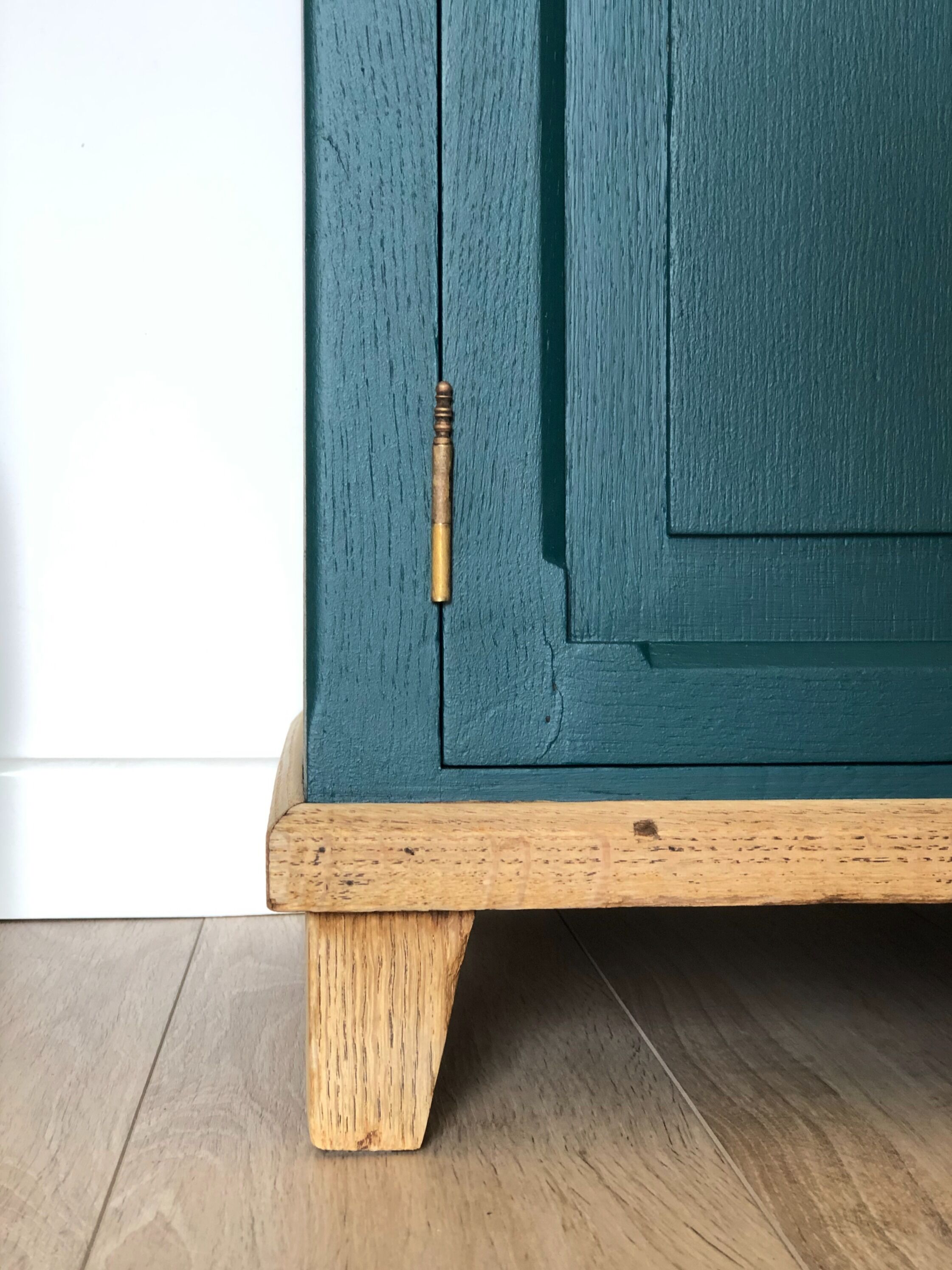 Vintage solid oak furniture, revisited