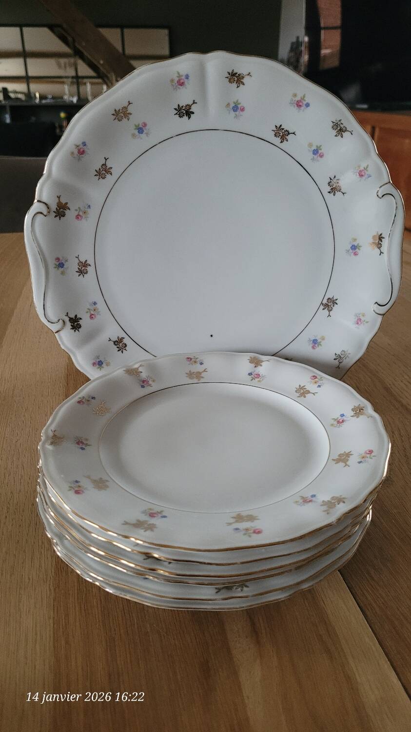 Antique dessert service