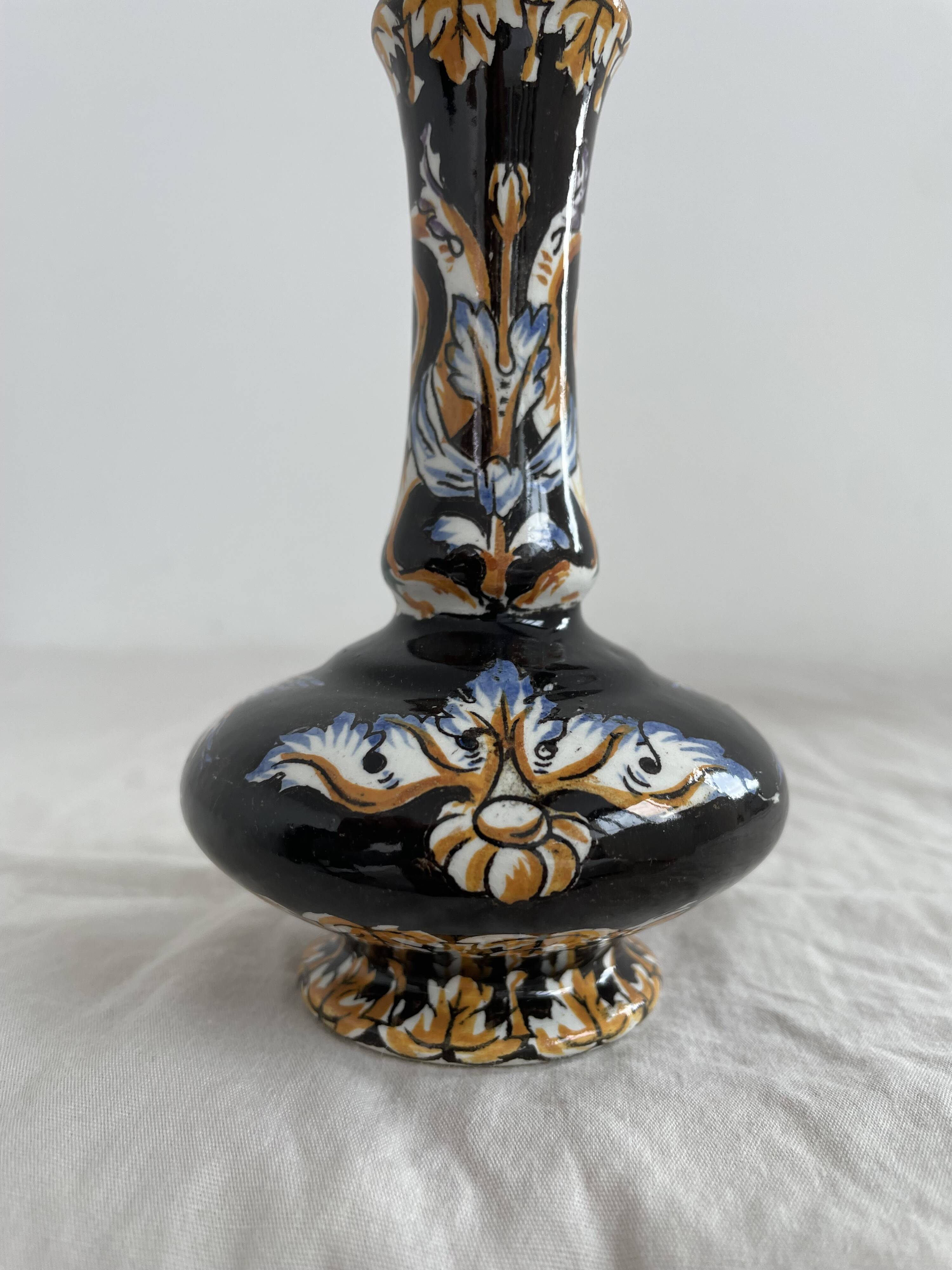 Vase faïence Gien, décor Renaissance italienne, décor Italien Thibault