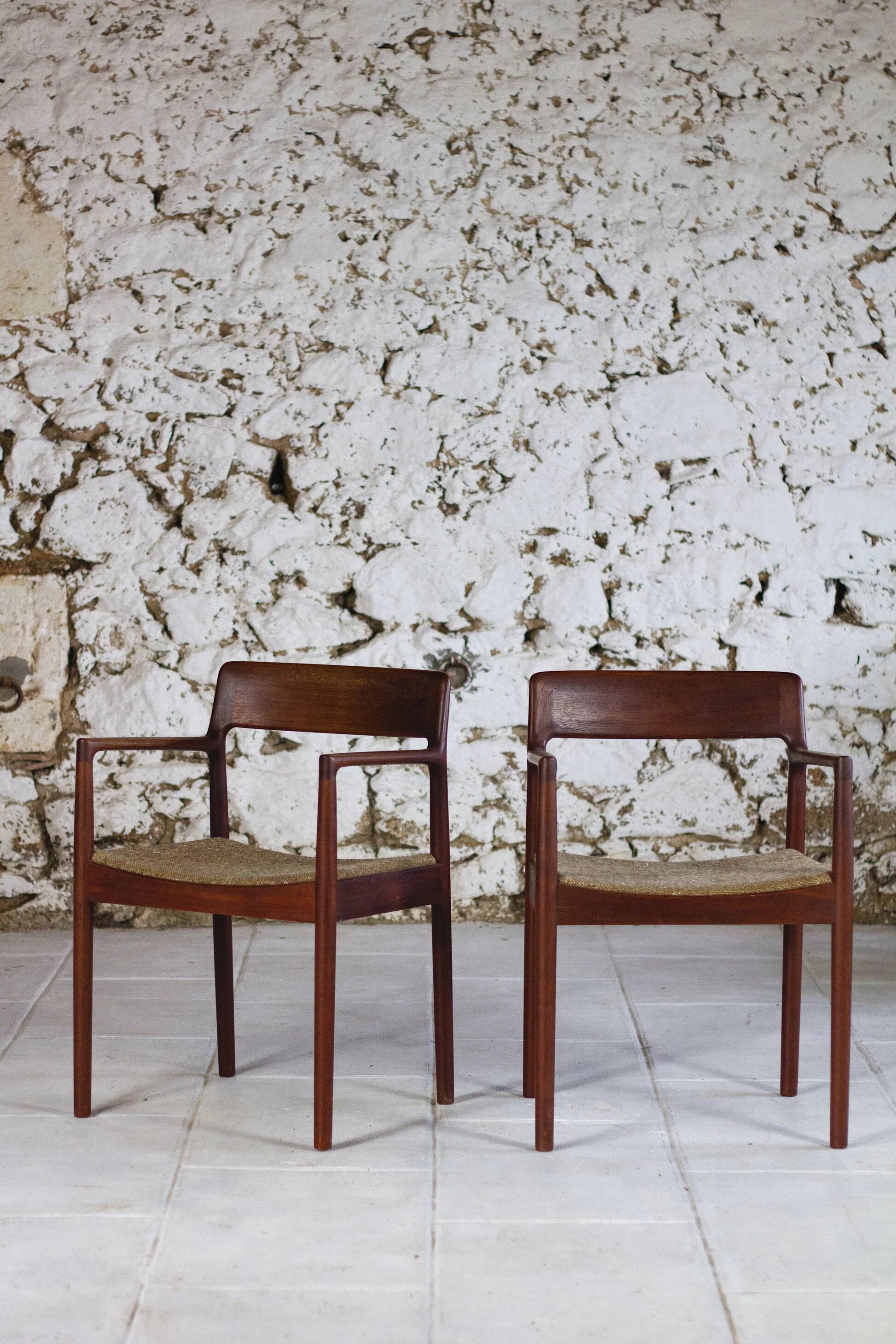 Set of 4 teak chairs and 2 armchairs by Johannes Nørgaard for Møbelfabrik, 1960