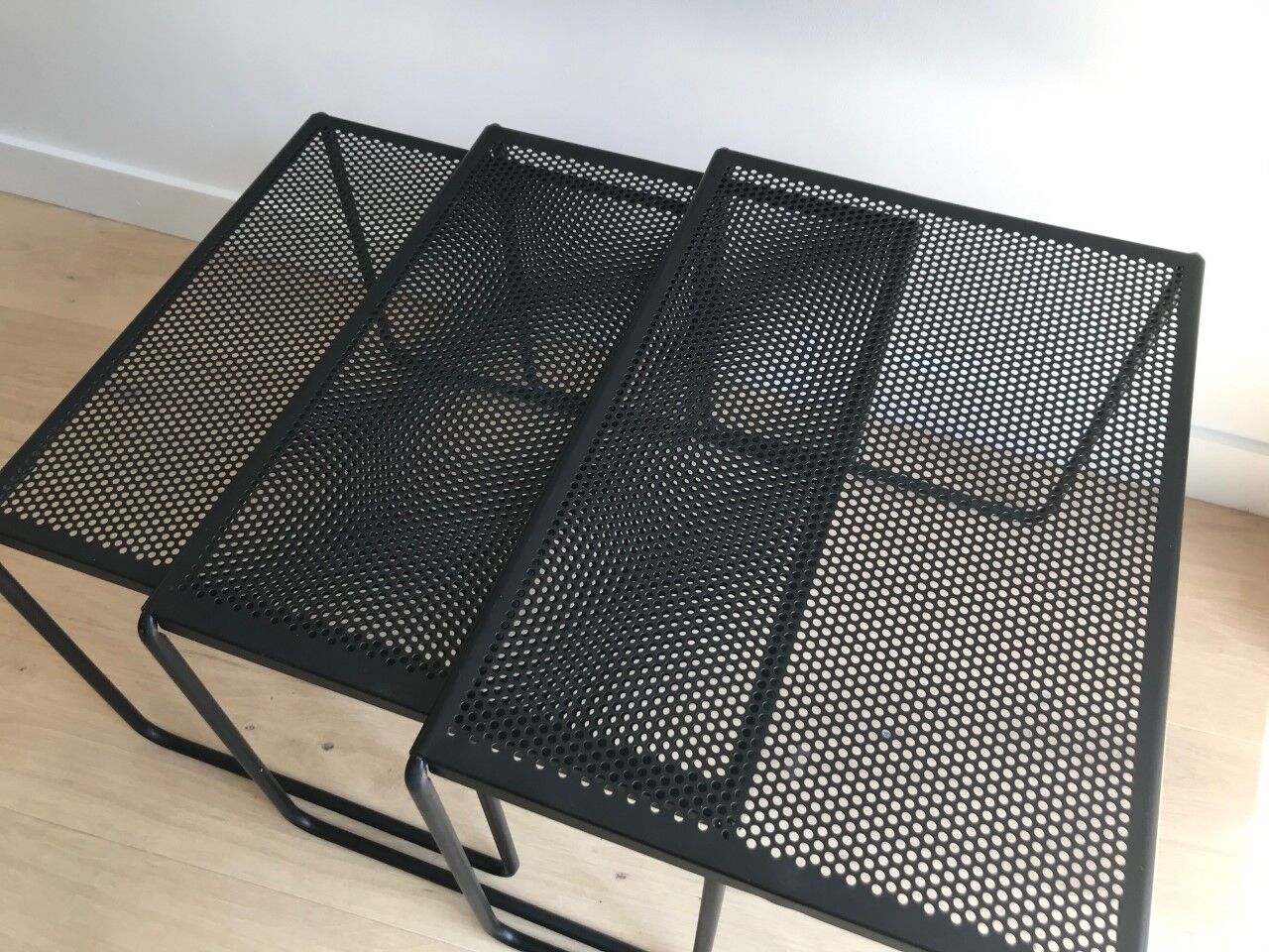 3 trundle tables in perforated sheet metal and black lacquered steel - 80s