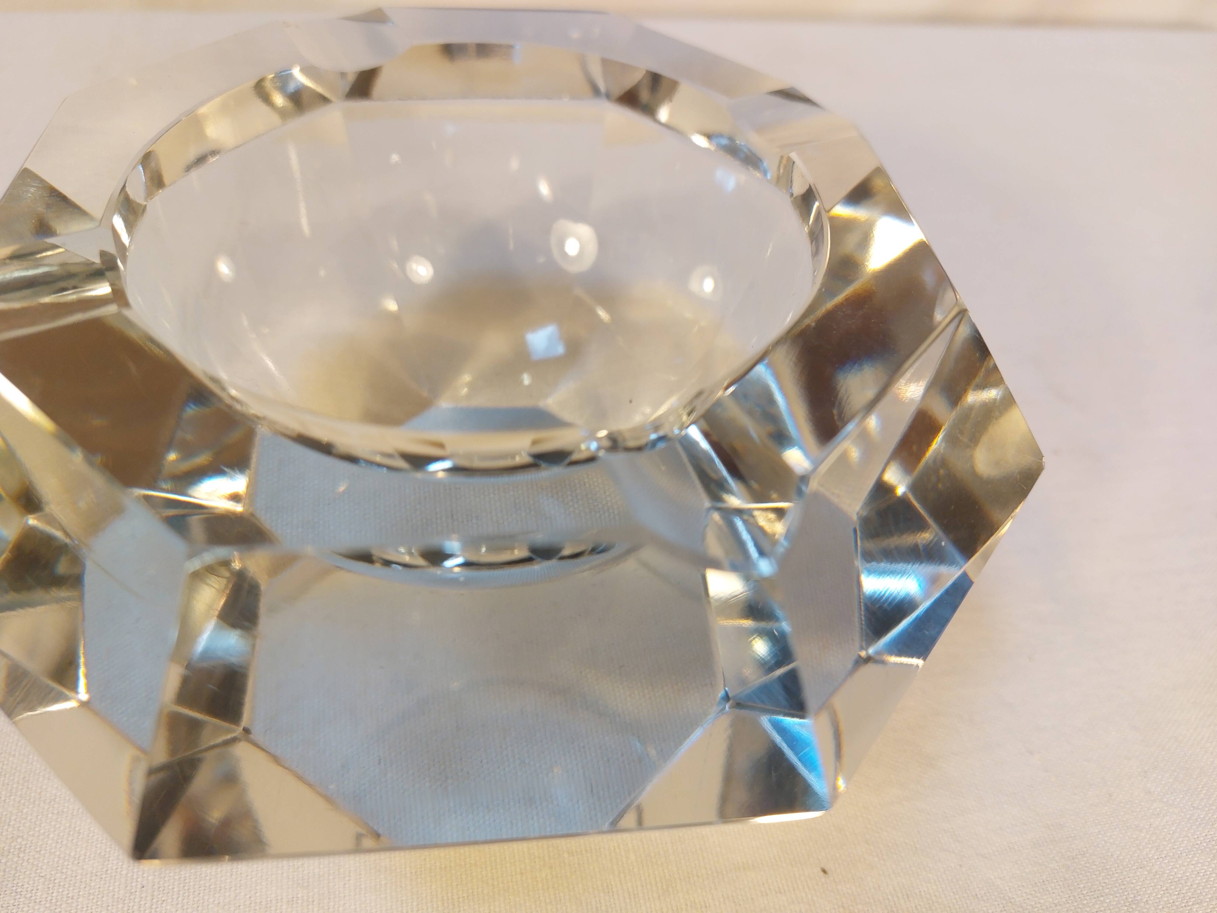 High octagonal diamond ashtray in solid crystal Flavio Poli style - 1970s