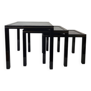 Table gigogne par pierre - vandel