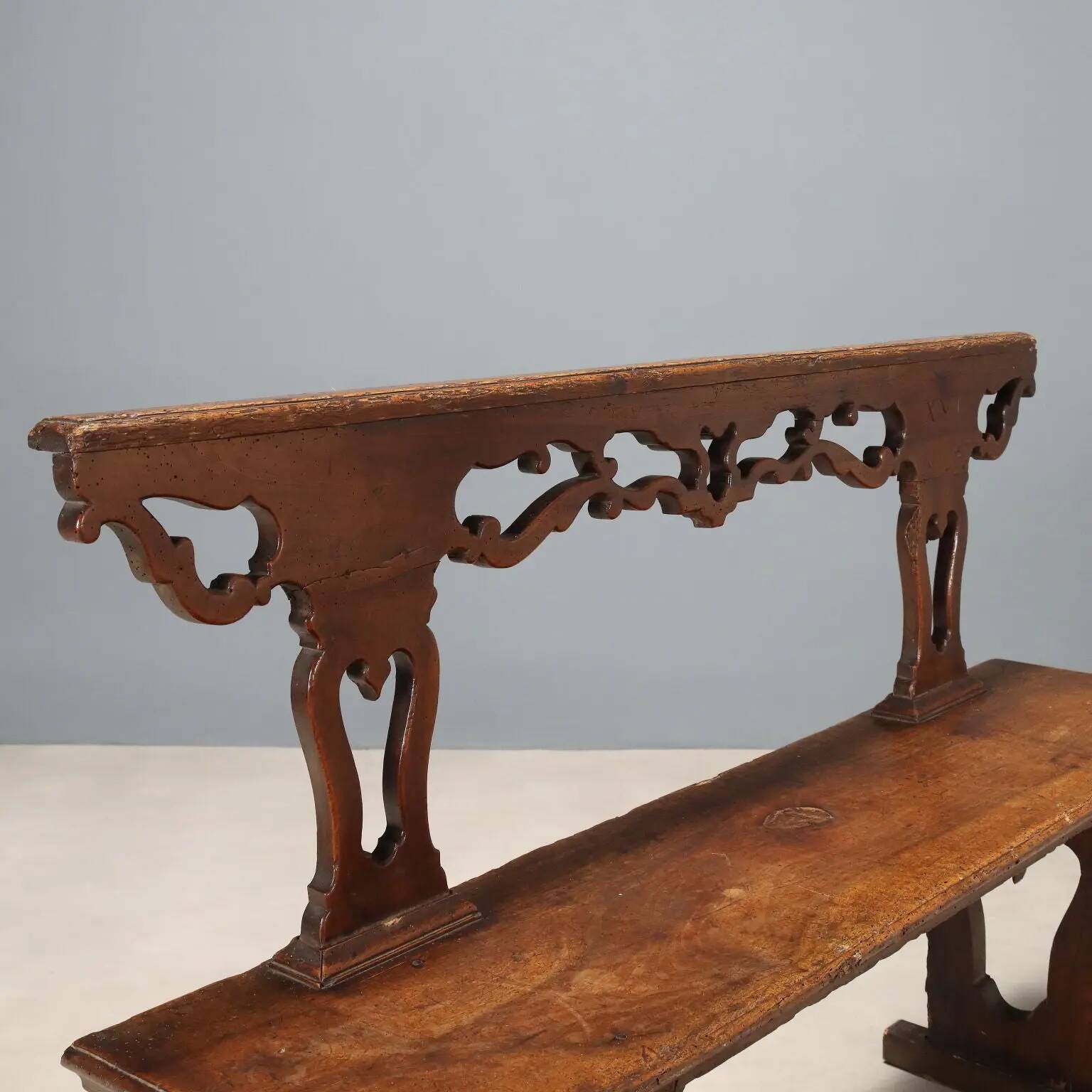 Antique walnut wood bench, Italy, 18th century