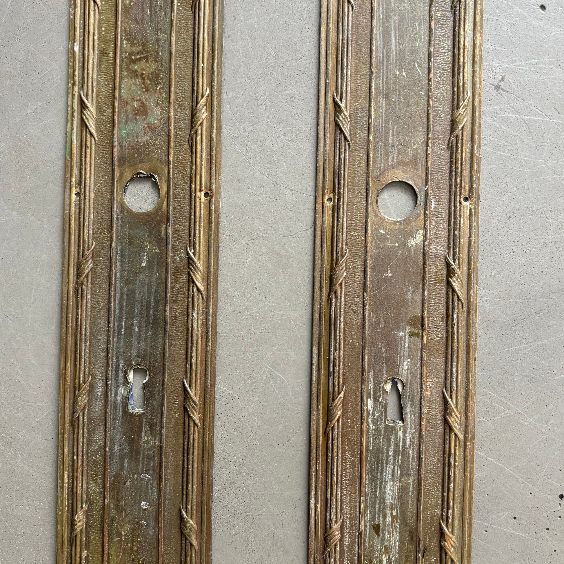 2 plaques de propreté anciennes - 53cm - Ref 1338