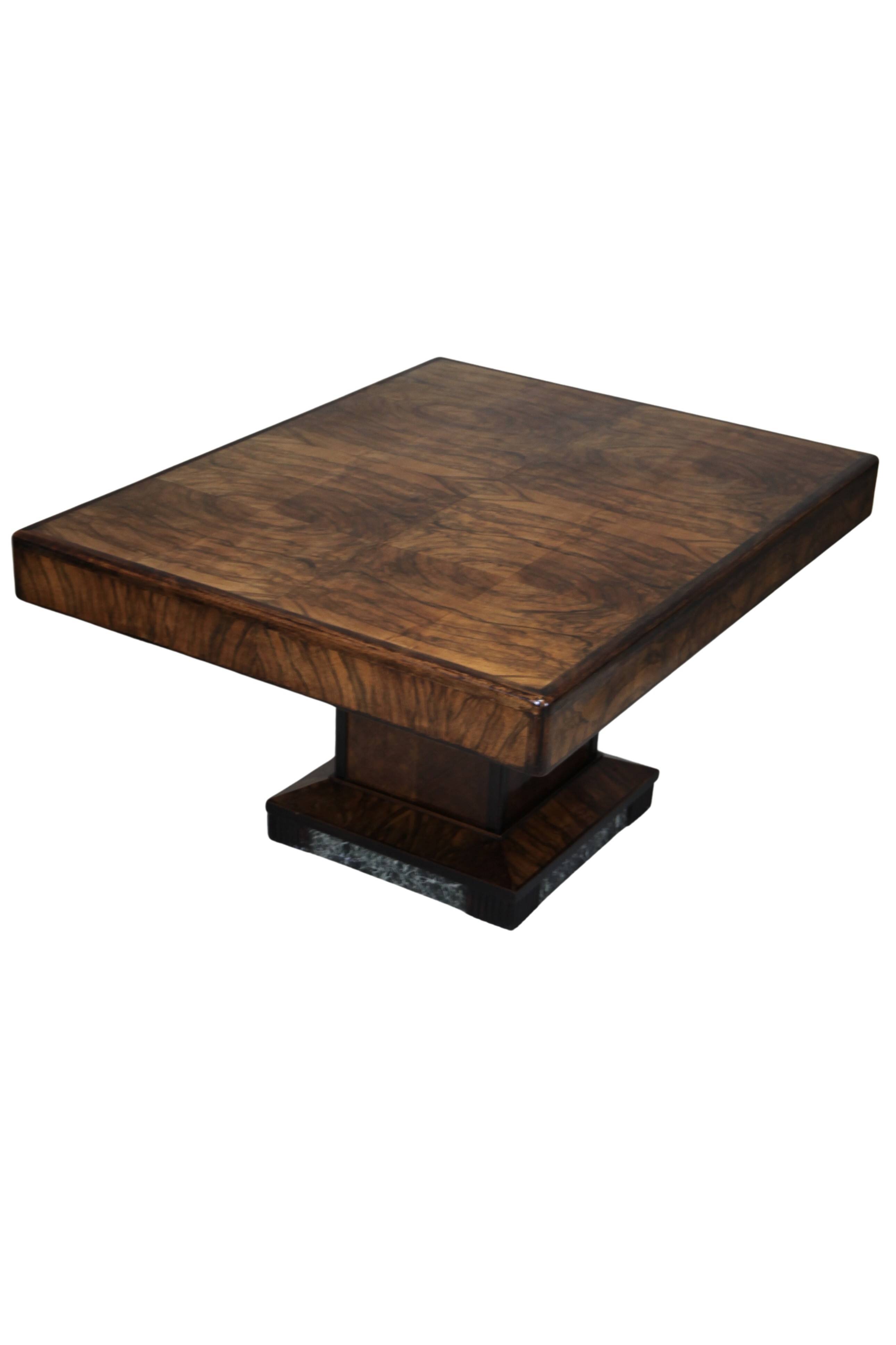 Art Deco Dining Table in Walnut Burl, 1930s