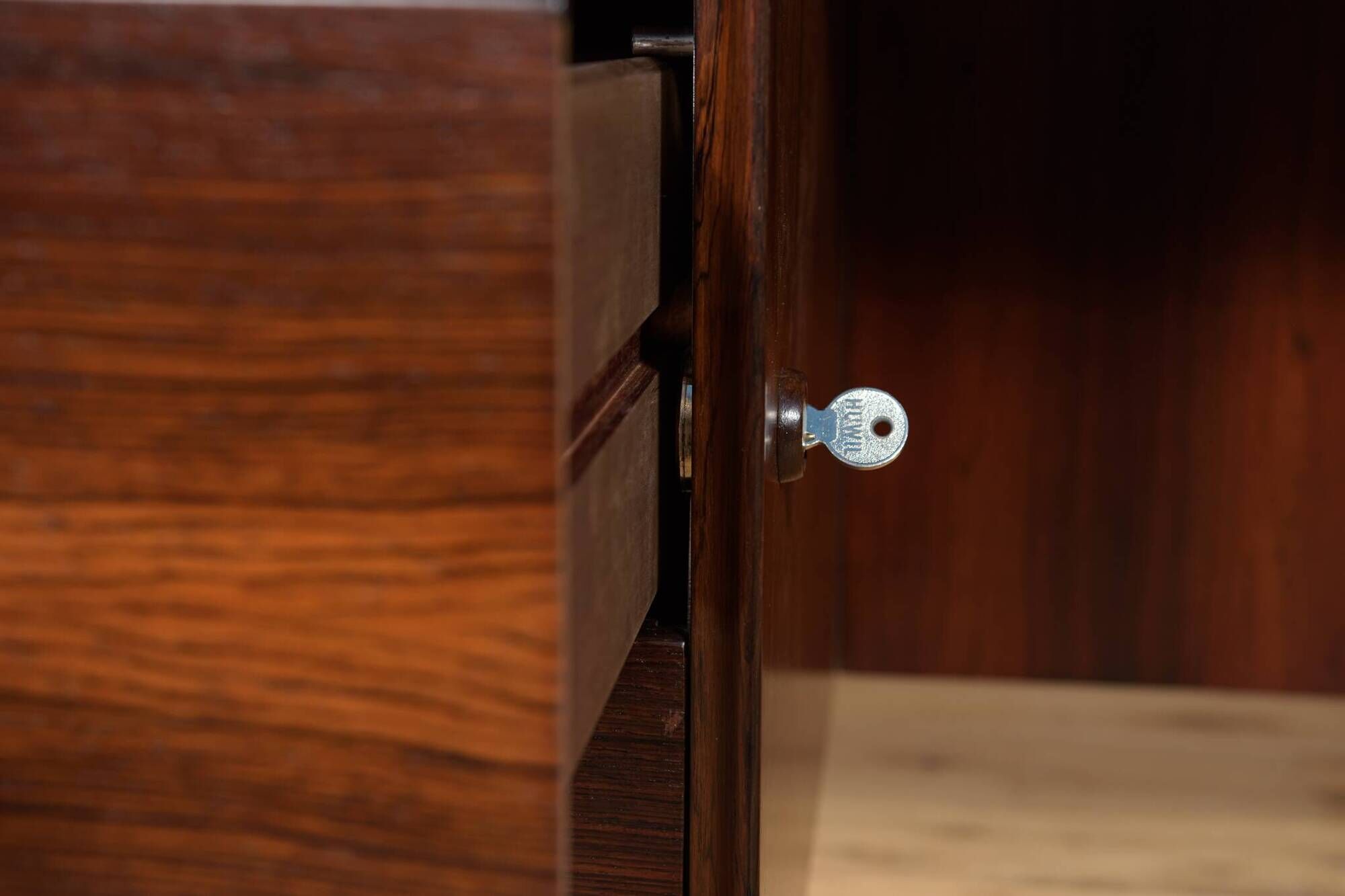 Mid-Century Rosewood Freestanding Desk Model 207 by Arne Vodder for Sibast,