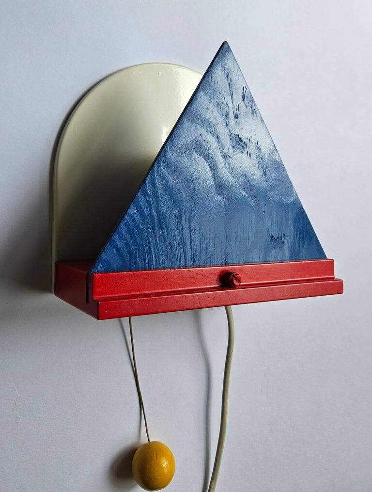 Lampe murale Ikea dans le style d'Ettore Sottsass, Memphis Milano, Italie, années 1980.