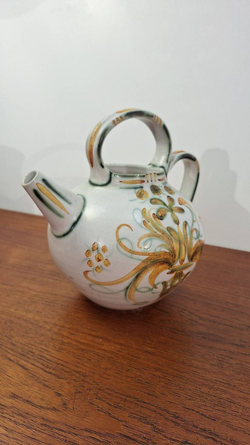 Keraluc Quimper ceramic jug