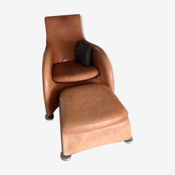 Armchair and footrest Loge, design Gerard Van den Berg, for Montis