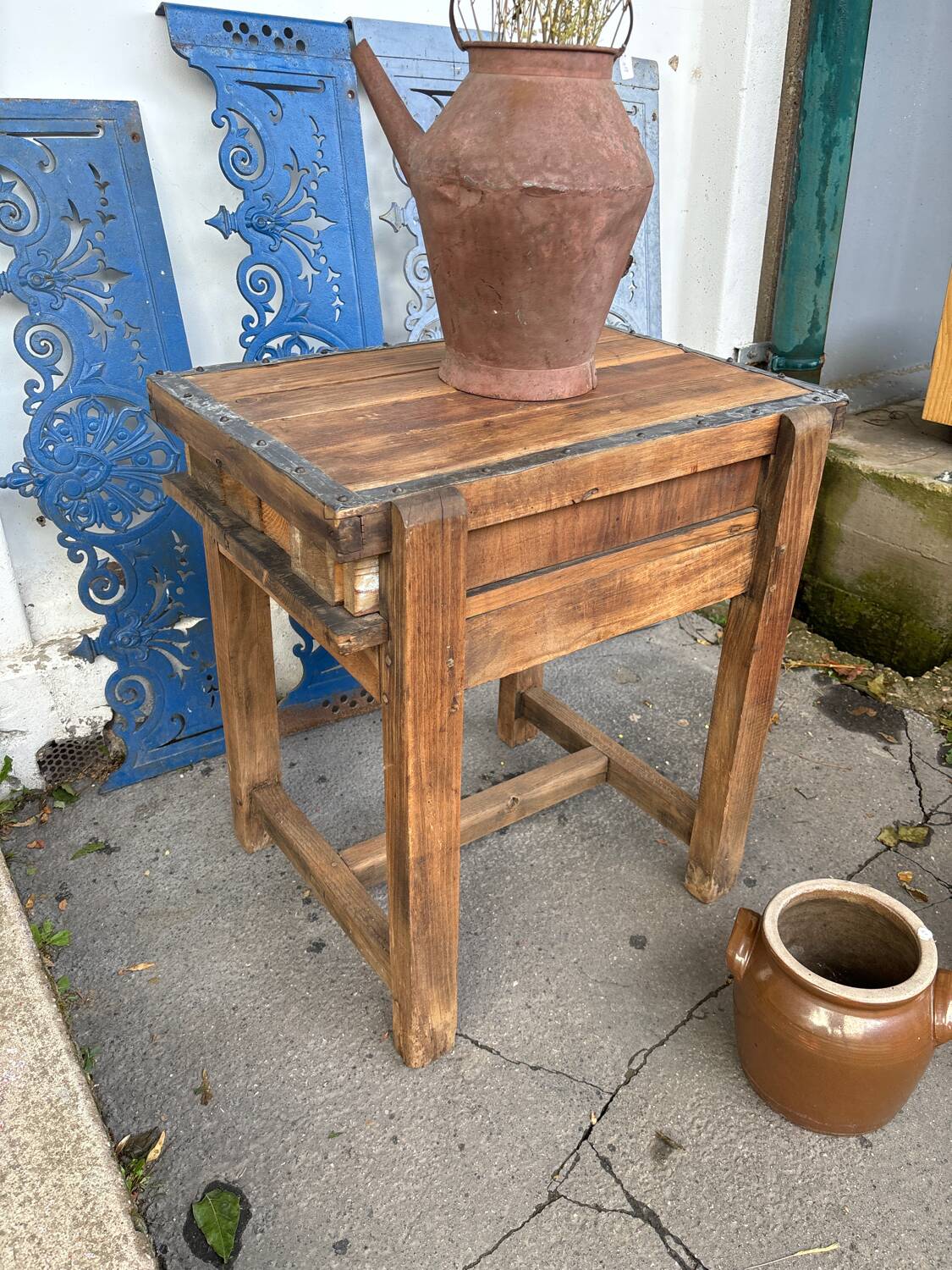 Oak and zinc block