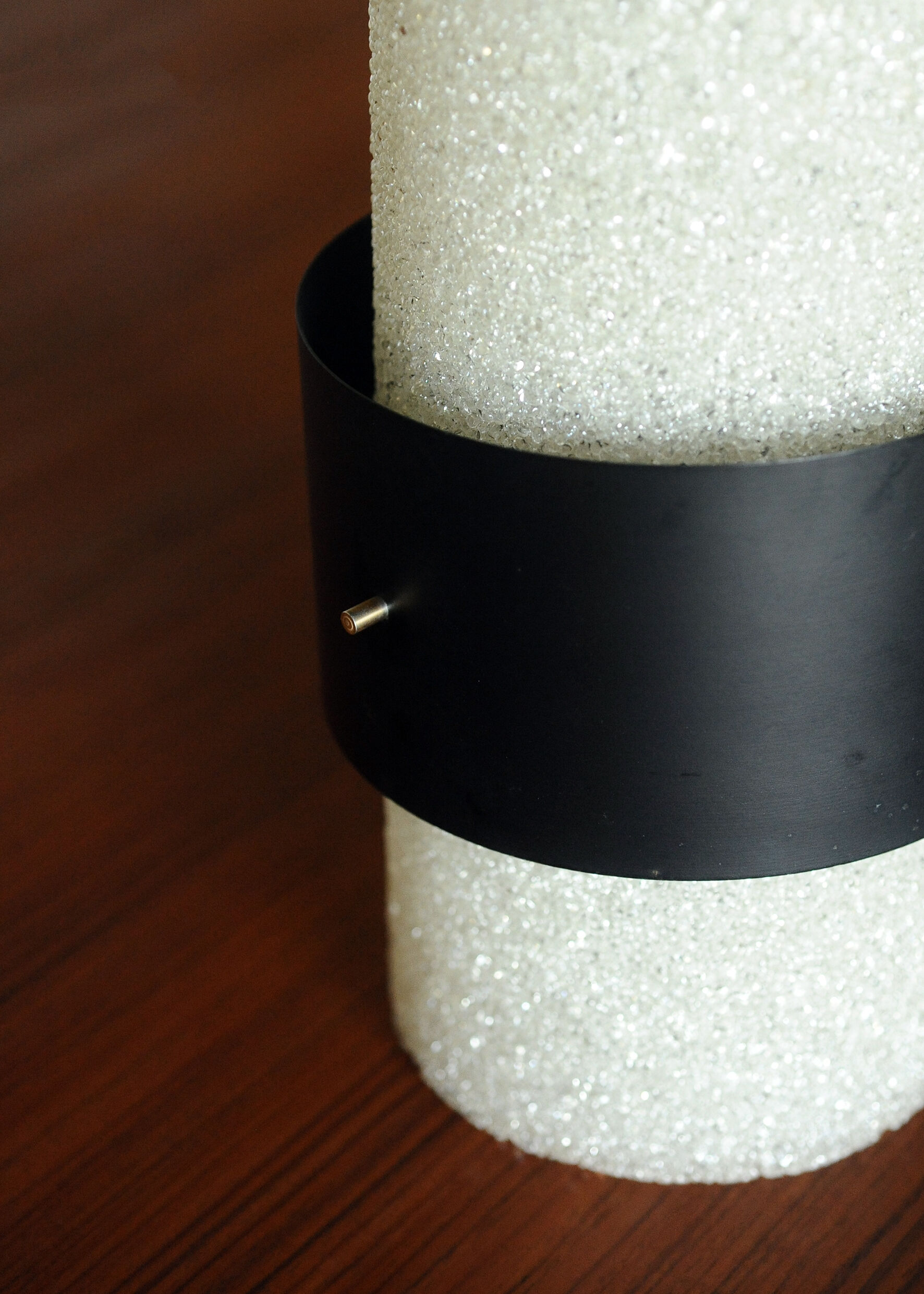 Suspension 70s plastic, metal, brass