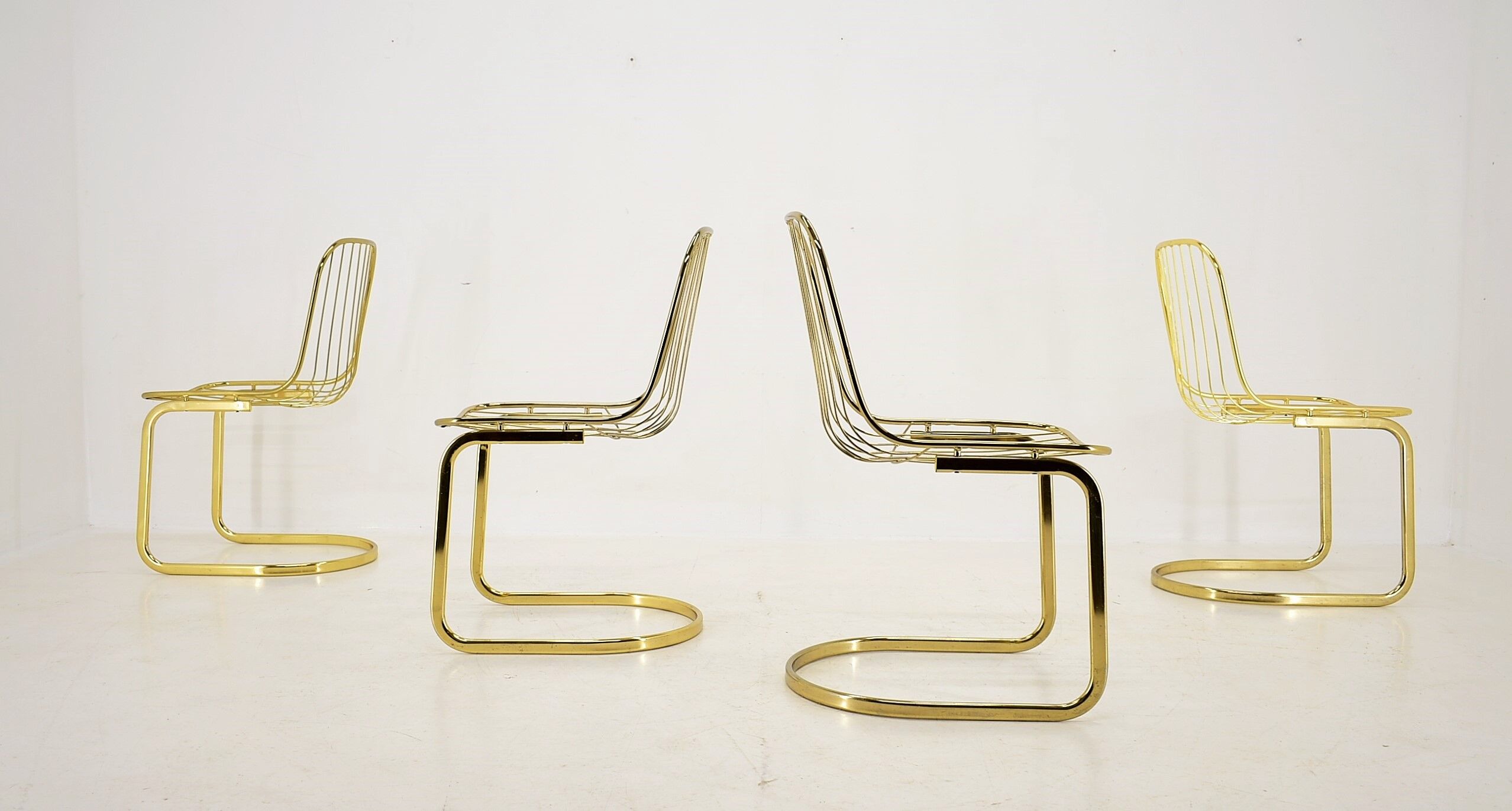 Set of 4 chairs, Italy, 1970s