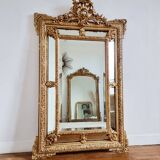 Antique mirror in Parecloses