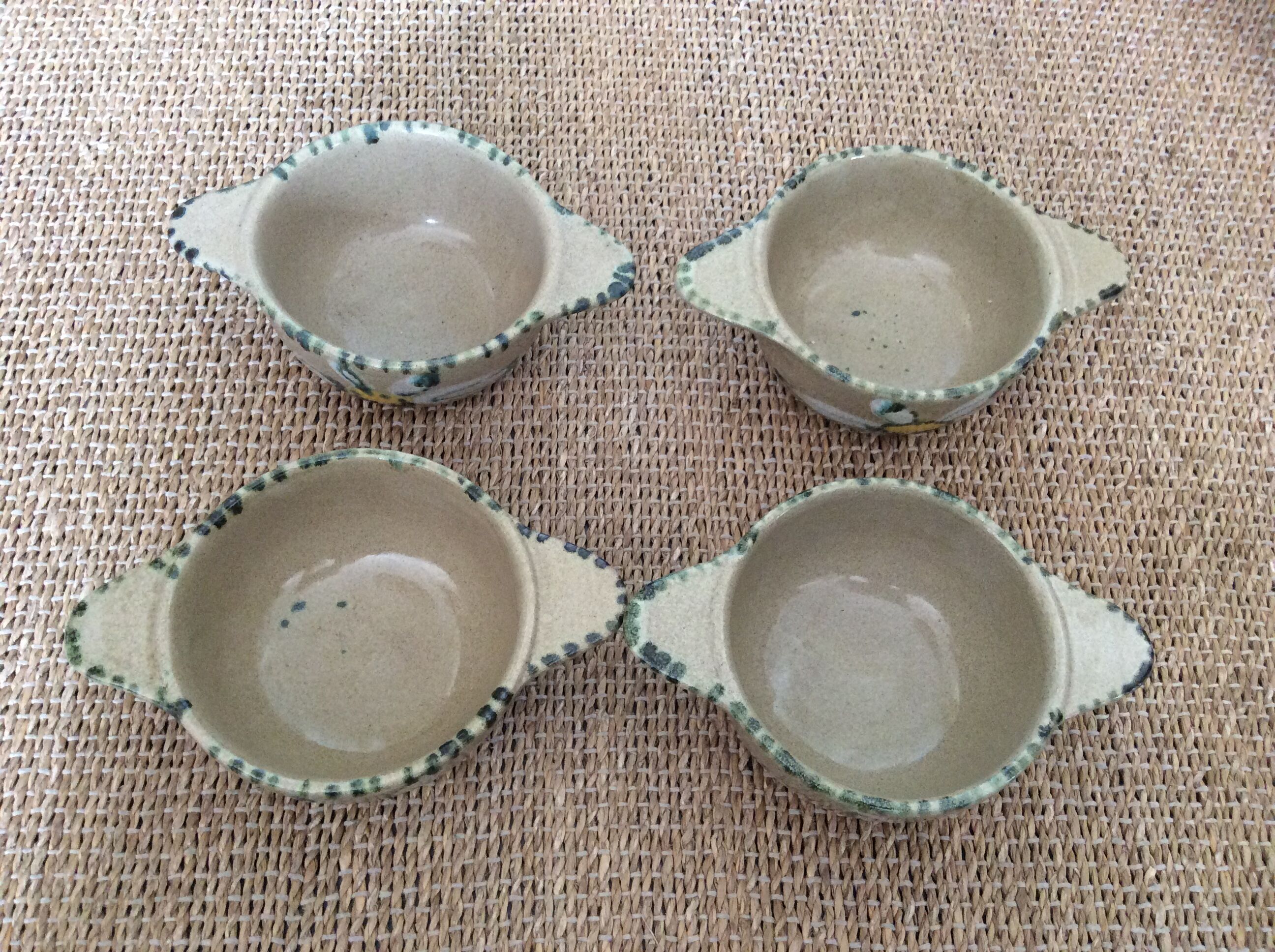 4 glazed terracotta bowls