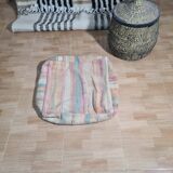 Pouf berbère bohemian fait main 60 X 60 X 25 CM