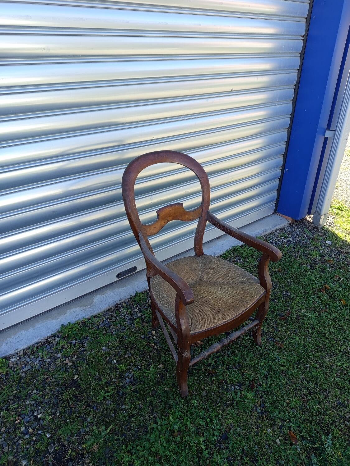 Paire de fauteuils anciens en bois massif – style Louis-Philippe / cam