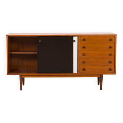 Buffet en teck vintage dans le style de Charlotte Perriand, années 1970.