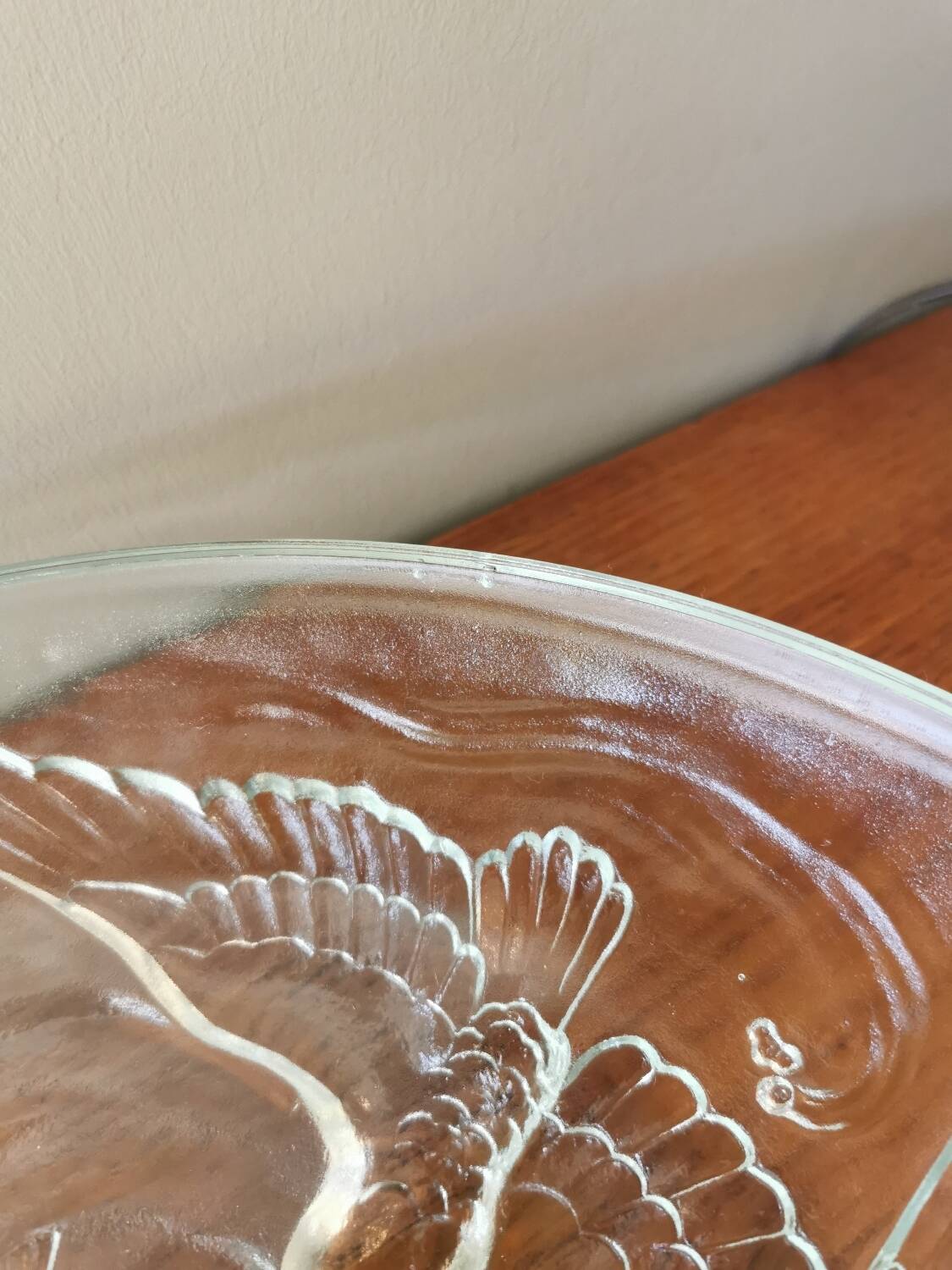 Art deco cup in pressed glass paste