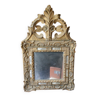 Miroir dans cadre bois sculpté