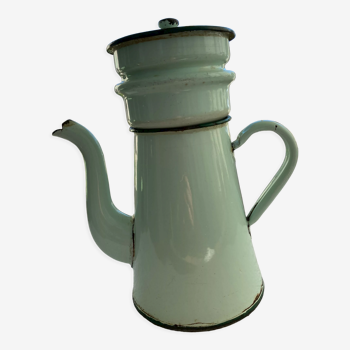 Cafetière émaillée