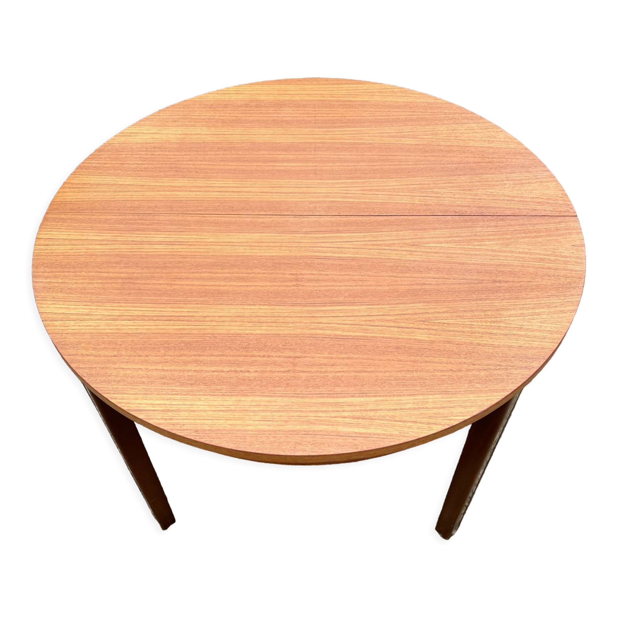 Scandinavian Round Table