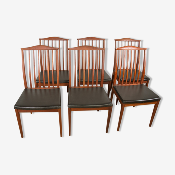 Suite of 6 scandinavian chairs in teak and seats in black skaï 1960