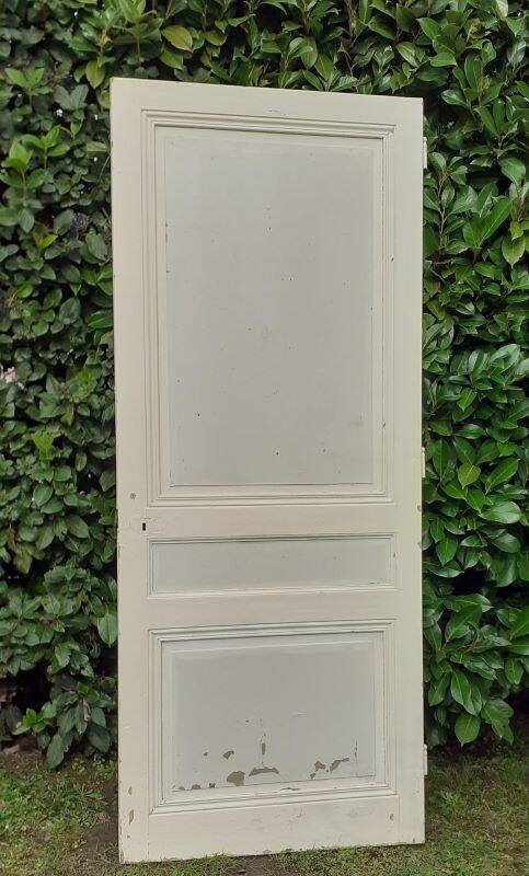 Communication door h221xl90cm old paneled, molded, interior