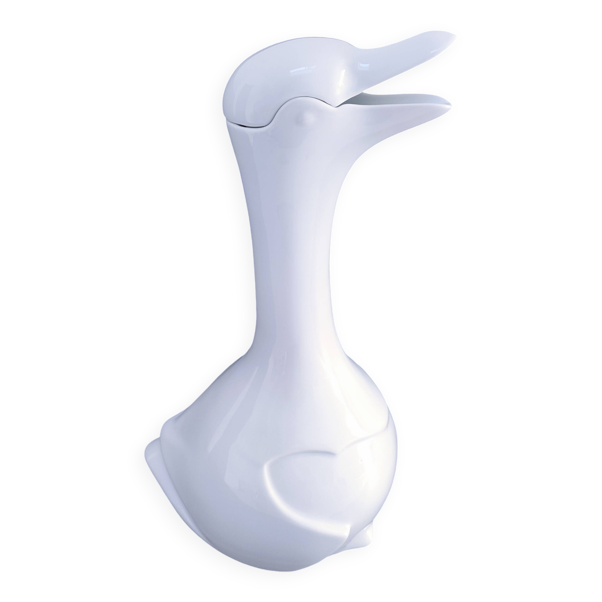 Porcelain bird carafe