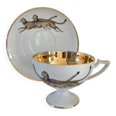 Porcelain cup from Paris "Royal Hunts"