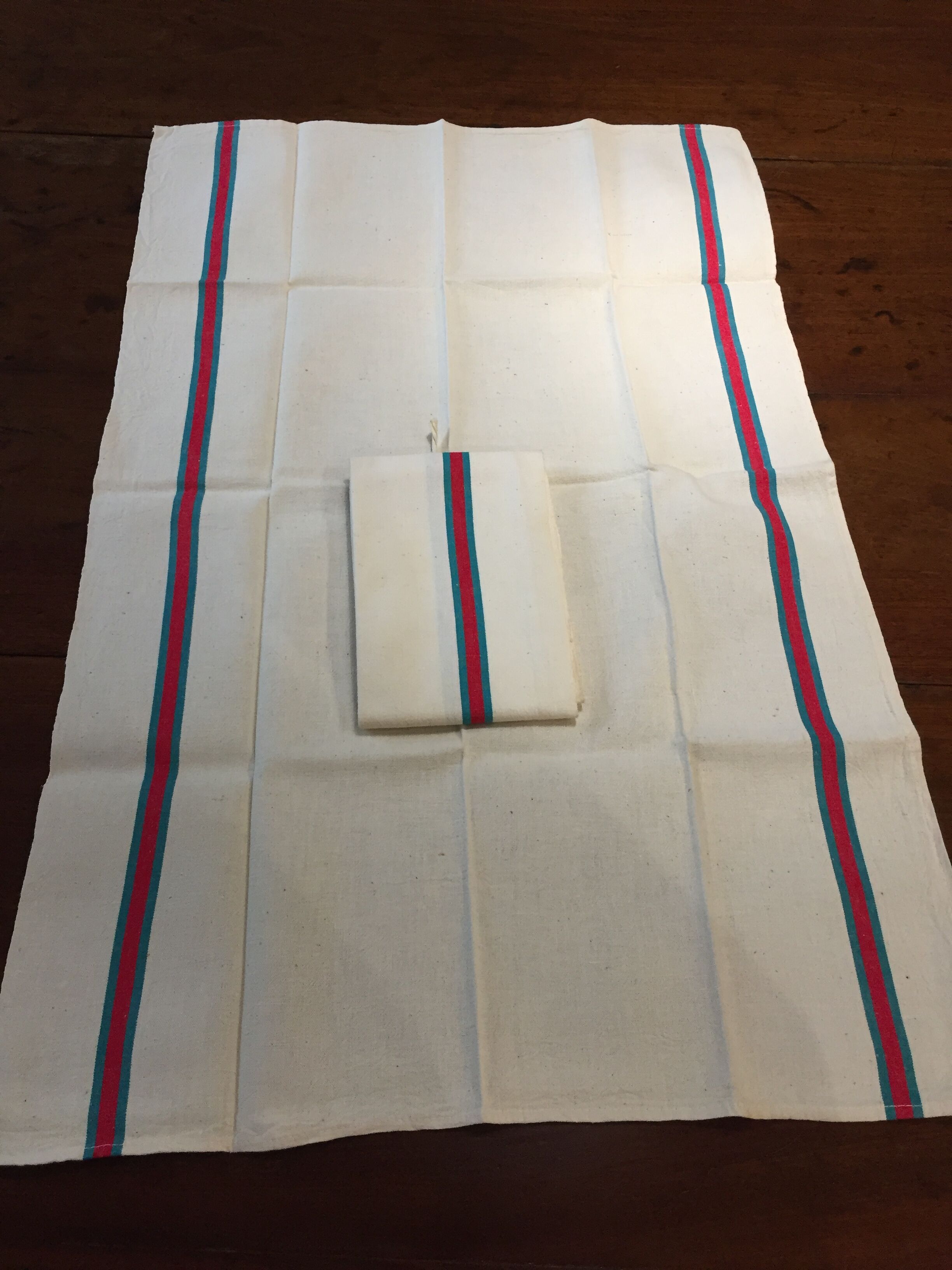 Lot of 2 métis striped dishcloths