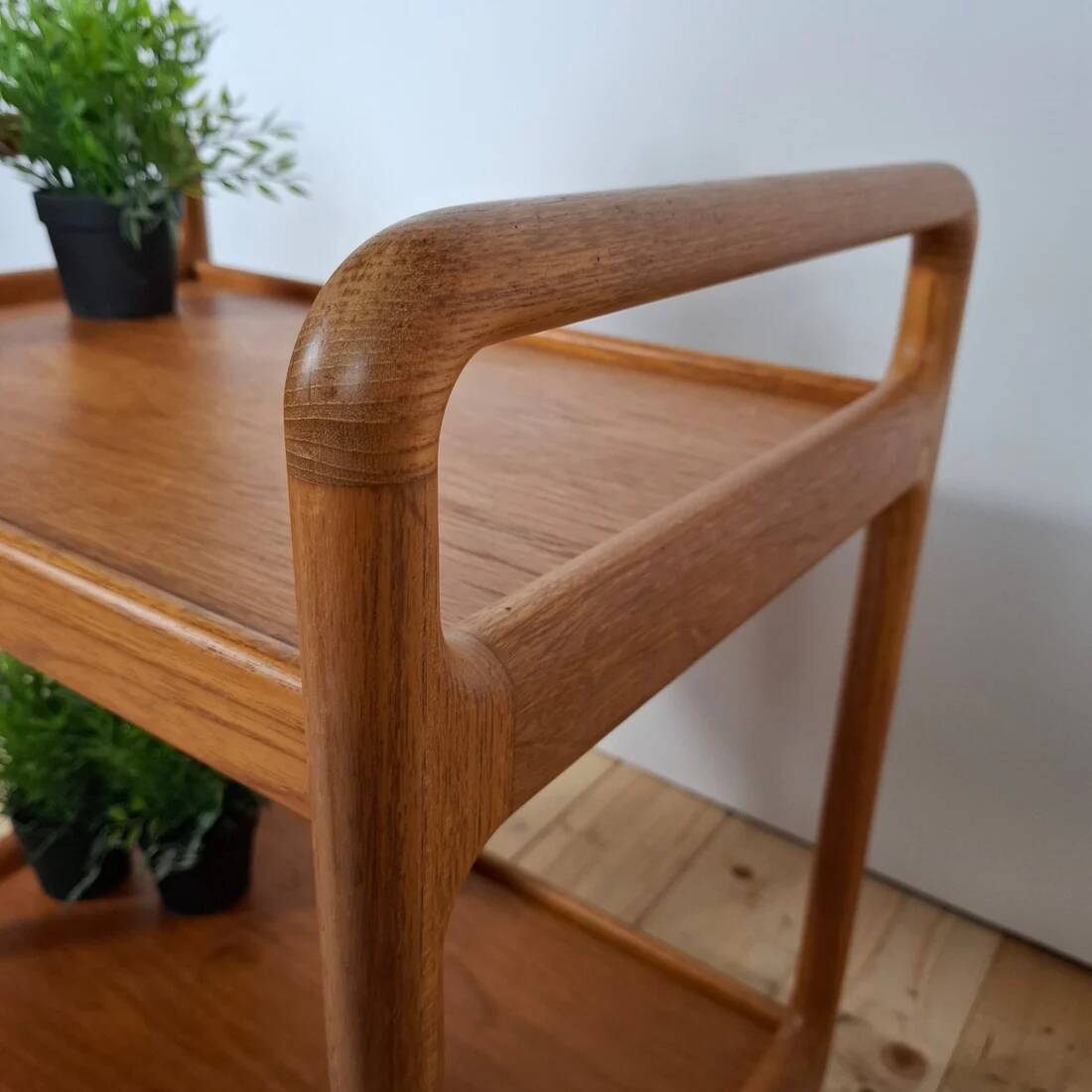 Danish teak serving trolley – Mid-century modern service cart, 1960s