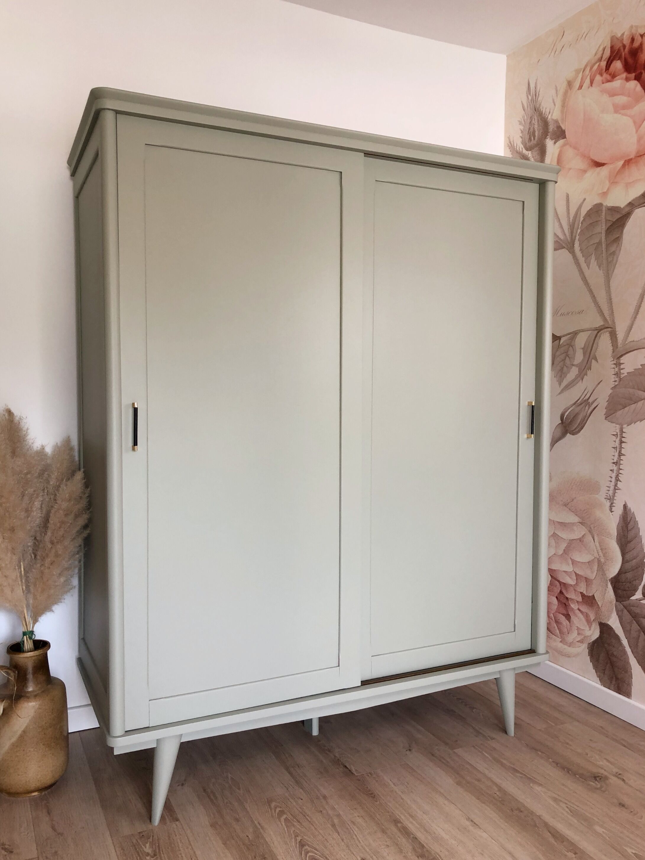 Wardrobe with sliding doors from the 60s